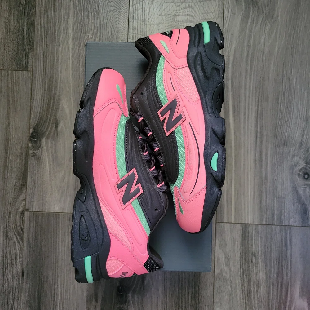New Balance 1000 Neon Pink & Mint Running Sneakers - Picture 3 of 5